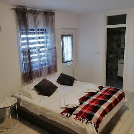 Flash Apartment Šibenik Exterior foto